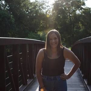 Meet your Posher, Victoria